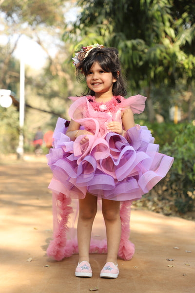 Page 2 | 85,000+ Girls Dress Pictures
